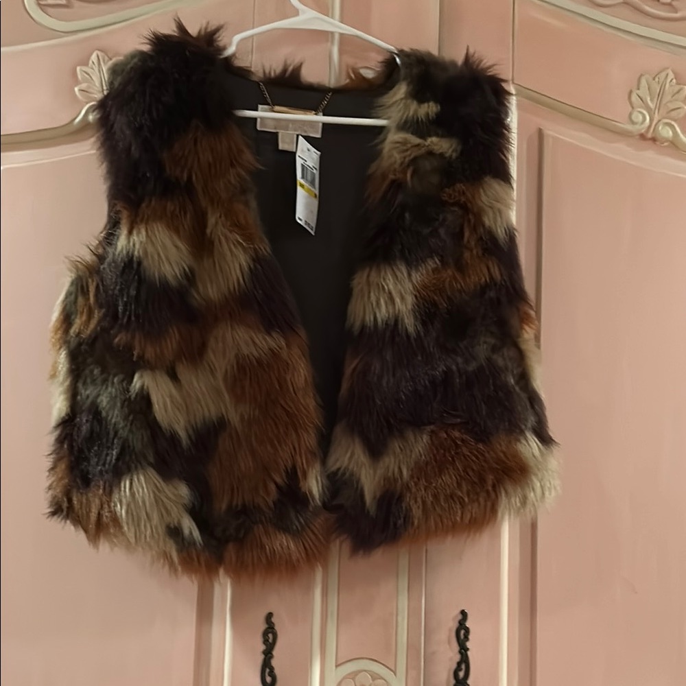 Michael Kors NWT Faux Fur Vest in Browns , Super Cool! Size M